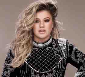 Kelly Clarkson